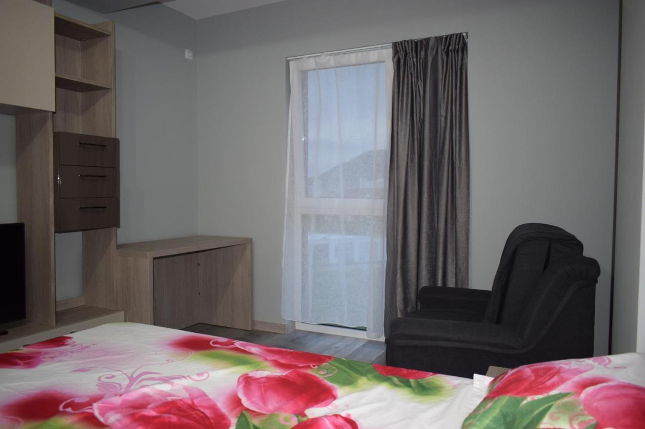 Apartament Parc Central Rhbm Бая Маре Екстериор снимка